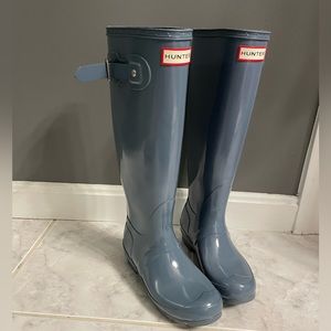 Like new hunter rain boots